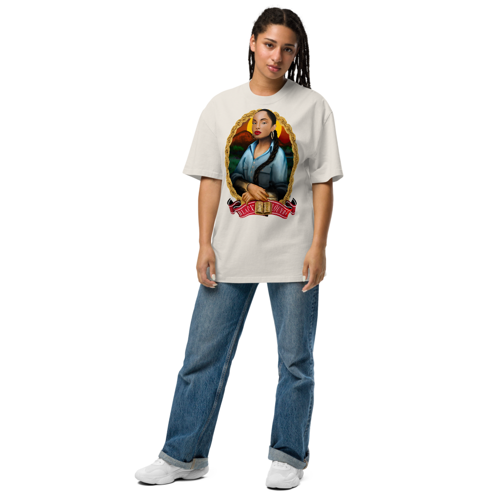 Mona LiSade Oversized faded t-shirt